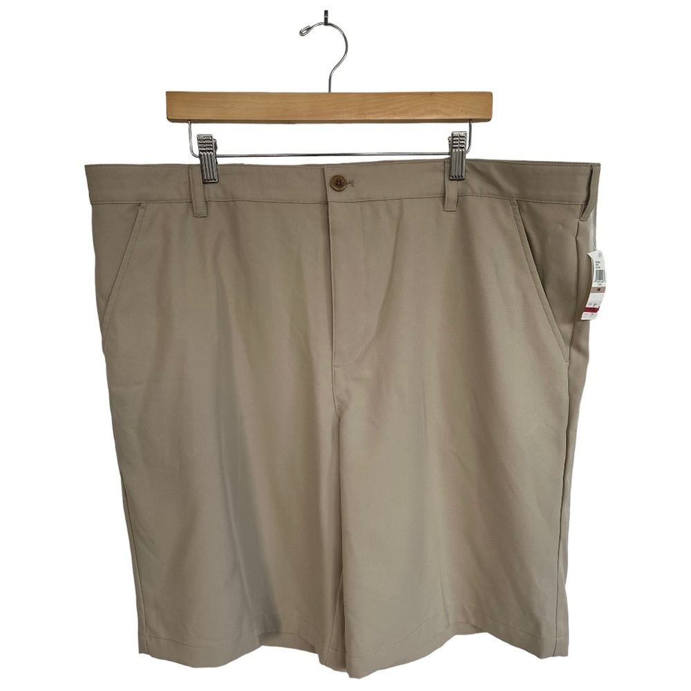 Izod NEW Golf Basix Classic Fit  Khaki Shorts Men's Pockets Wicking Size 42
